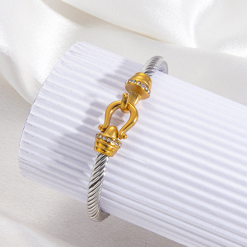 Anchor Chain Bracelet