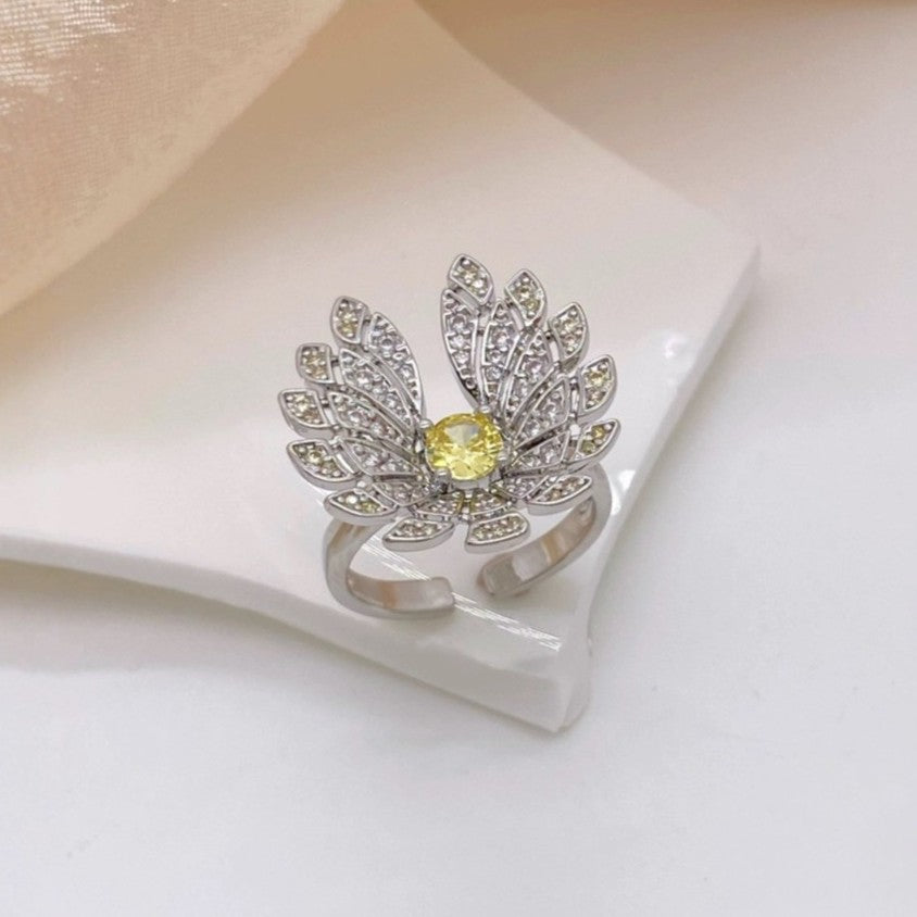 Astrea Floral Ring