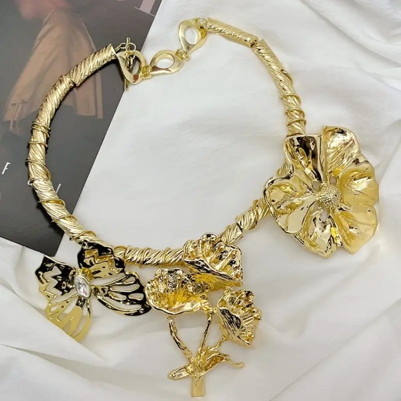 Flora Torque Necklace