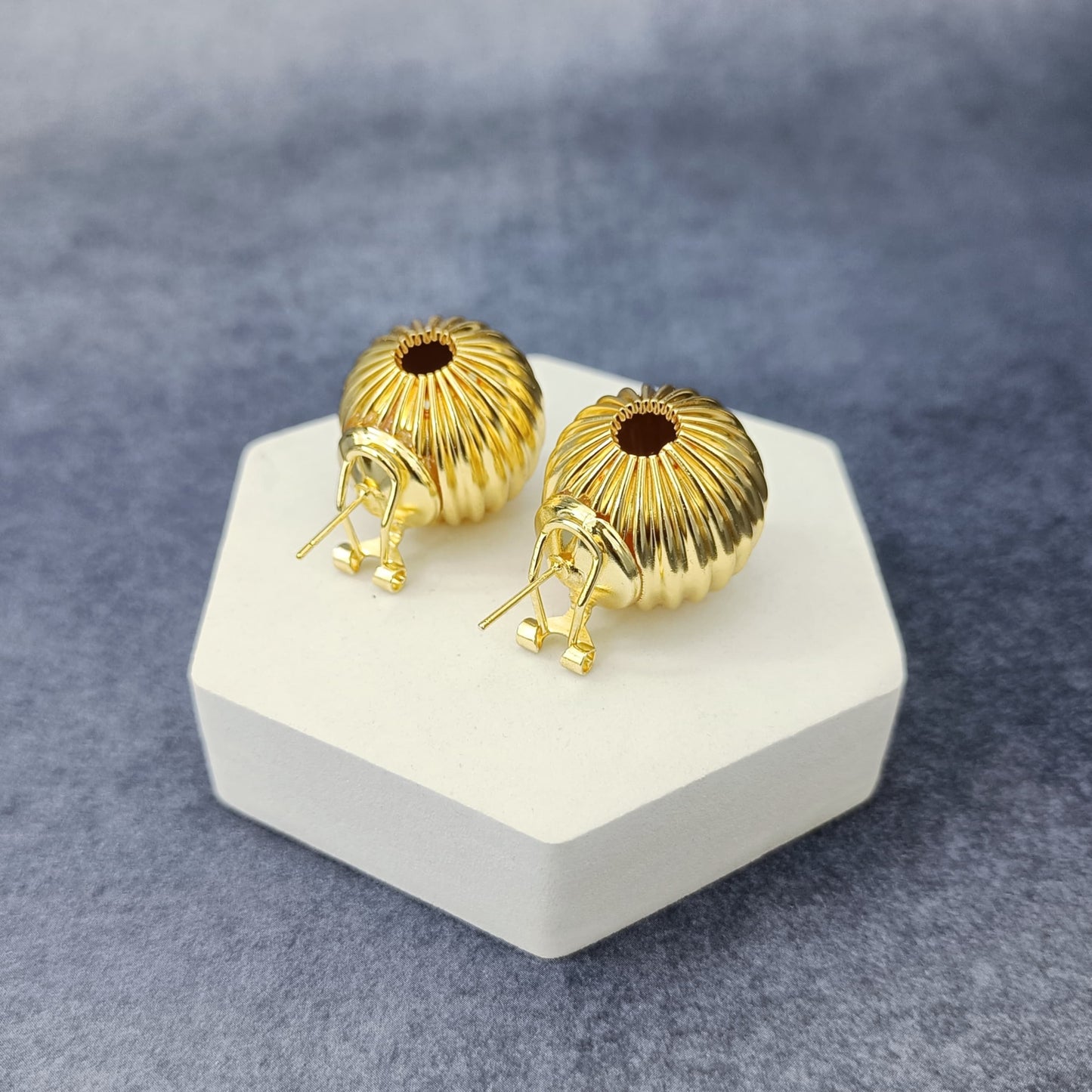 25mm Cleopatra Studs