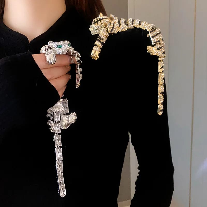 Feline Fervor Brooch