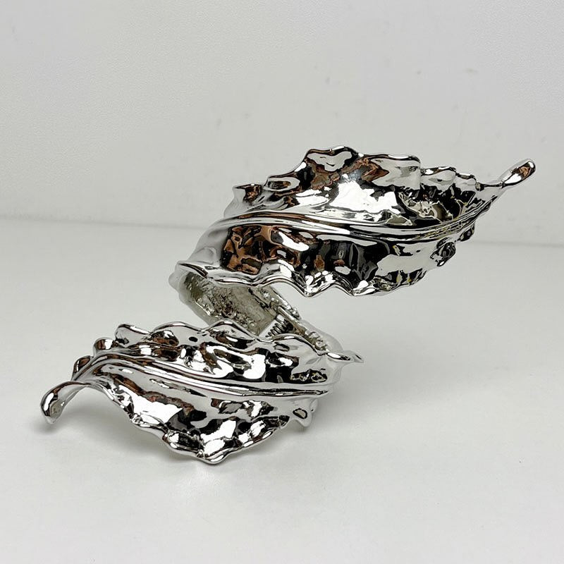 Liquid Anvil Leaf Handcuff