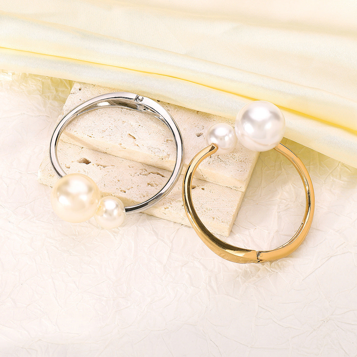 Pearl Orb Bracelet