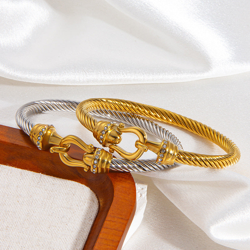 Anchor Chain Bracelet