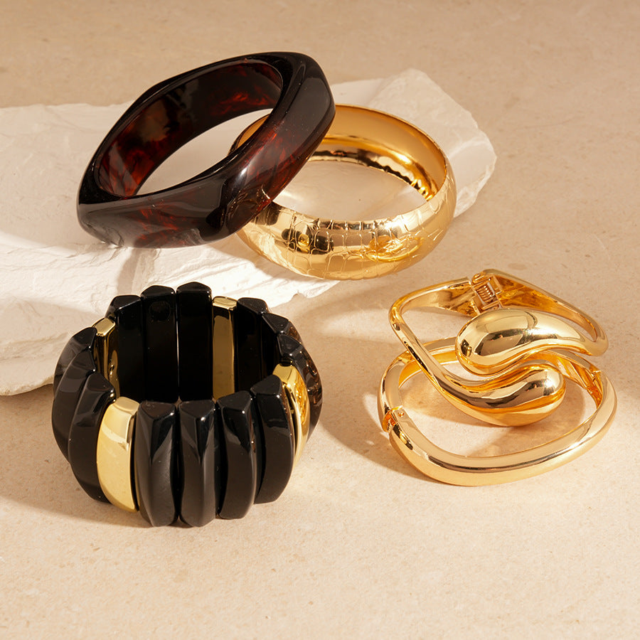 Labyrinth Bracelet Stack