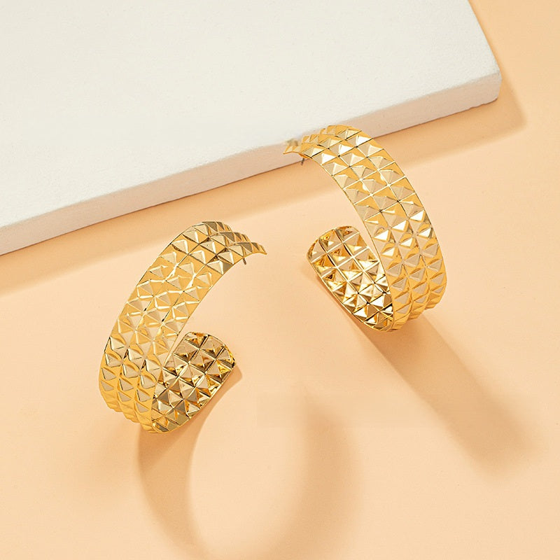 Golden Spike Set