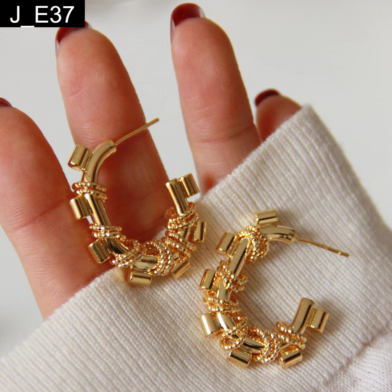 Woven Gilded Earring