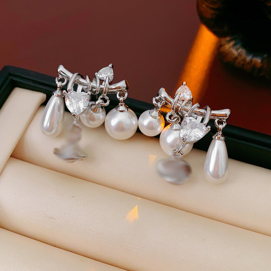 Venus Drop Earring