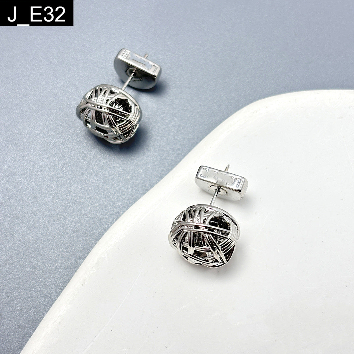 Filigree Orb Studs - E32