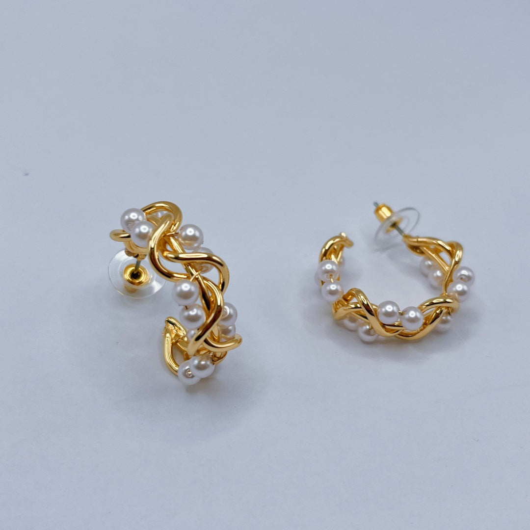 Braid Pearl Earring