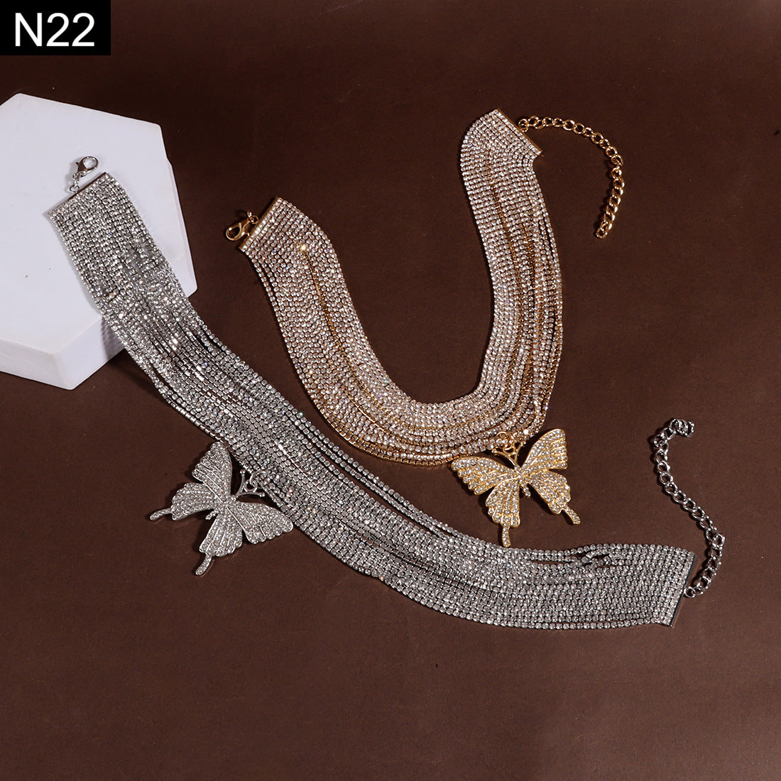 Monarch Drip Choker