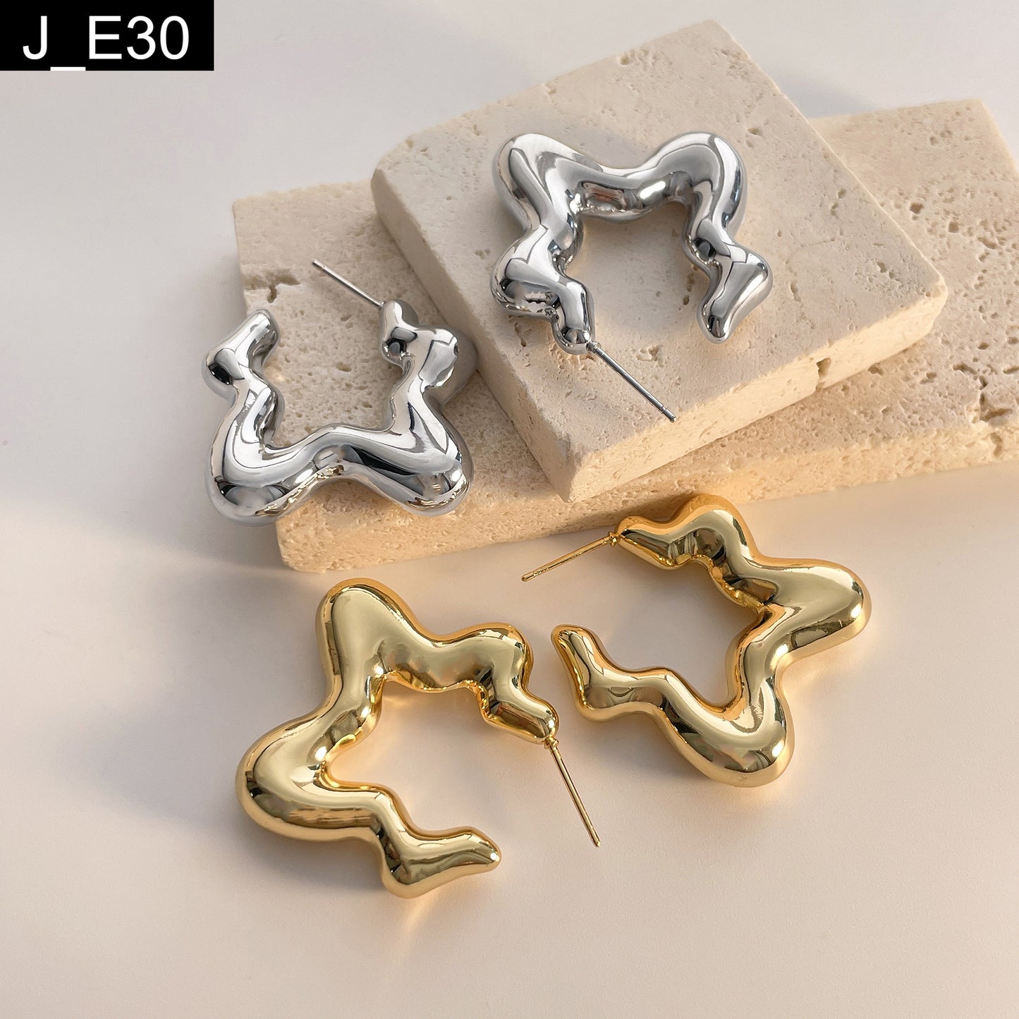 Kinetic Wave Earring