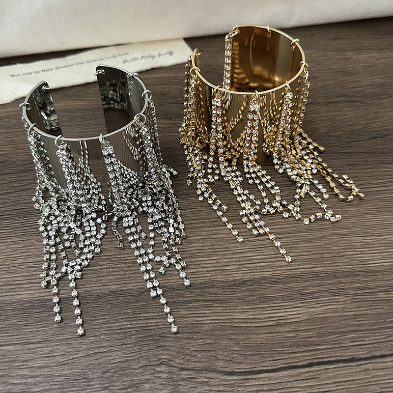 Glamour Stream Handcuff