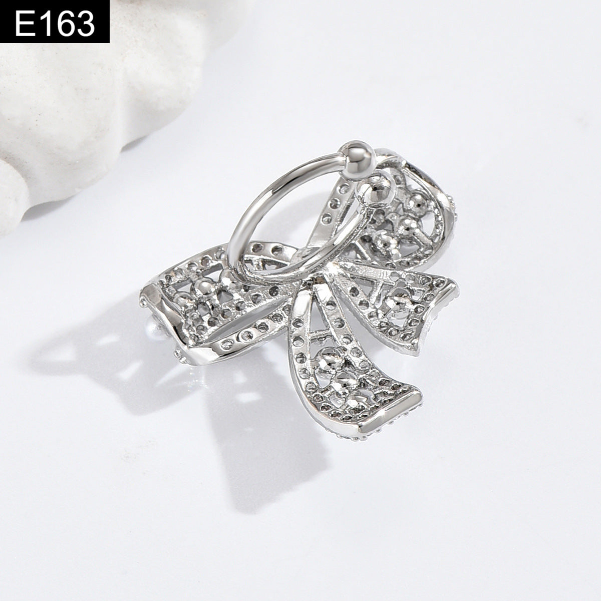 Chic Knot Earcuff - E163