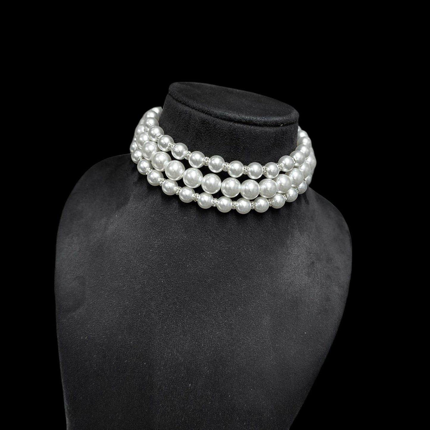 3 Line Spacer Pearl Choker