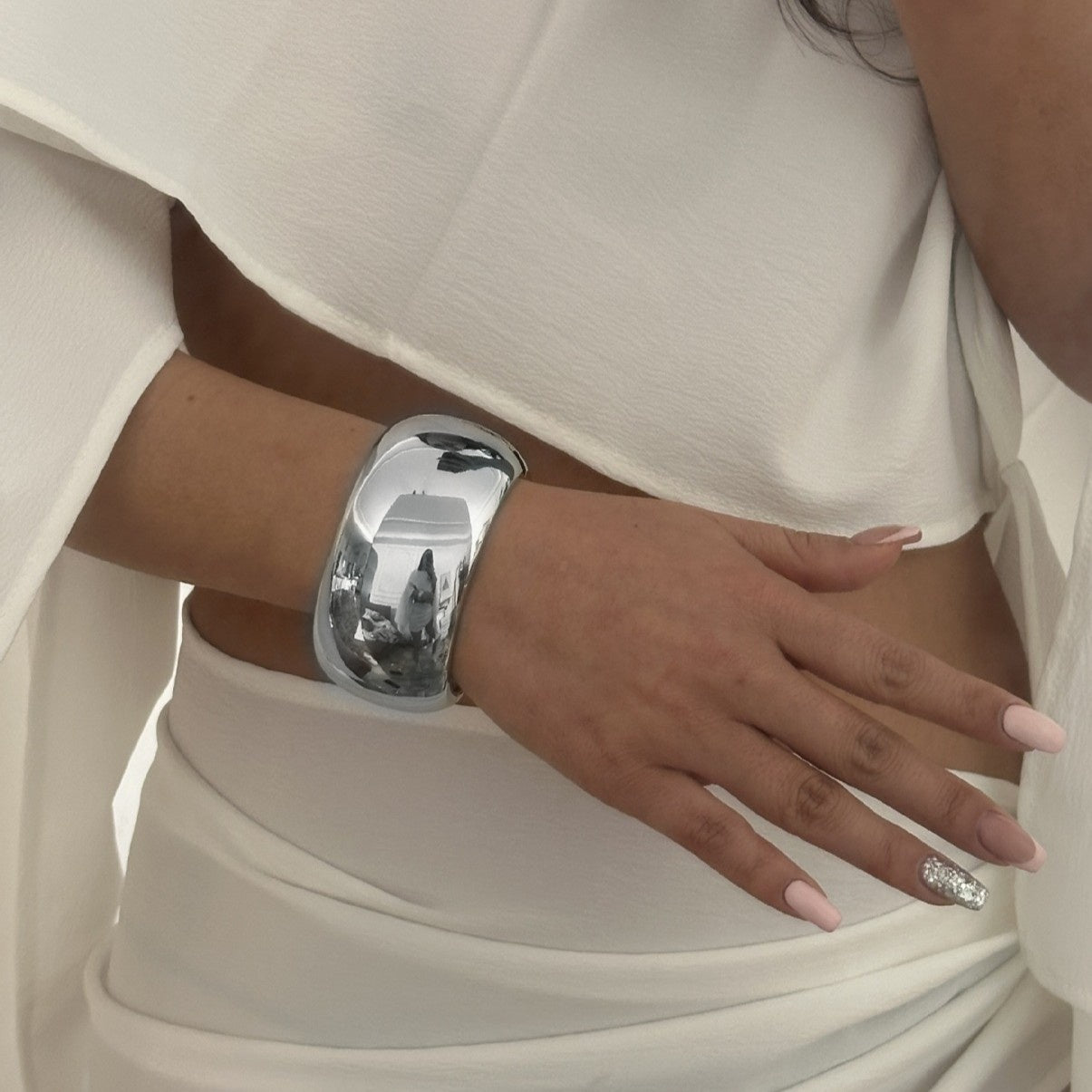 Serence Sphere Handcuff