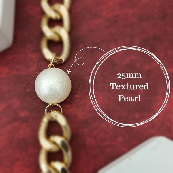 One Pearl Choker - Bold