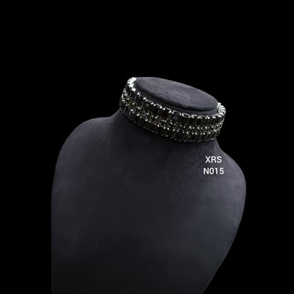 Ava Choker