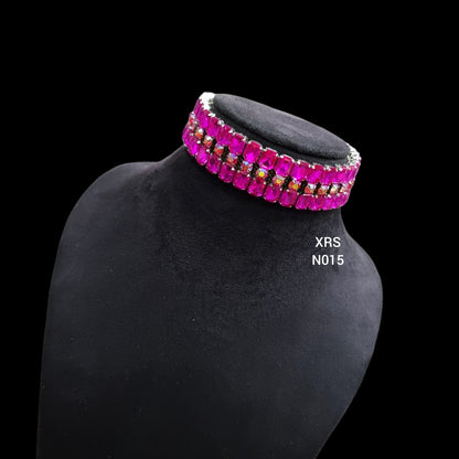 Ava Choker