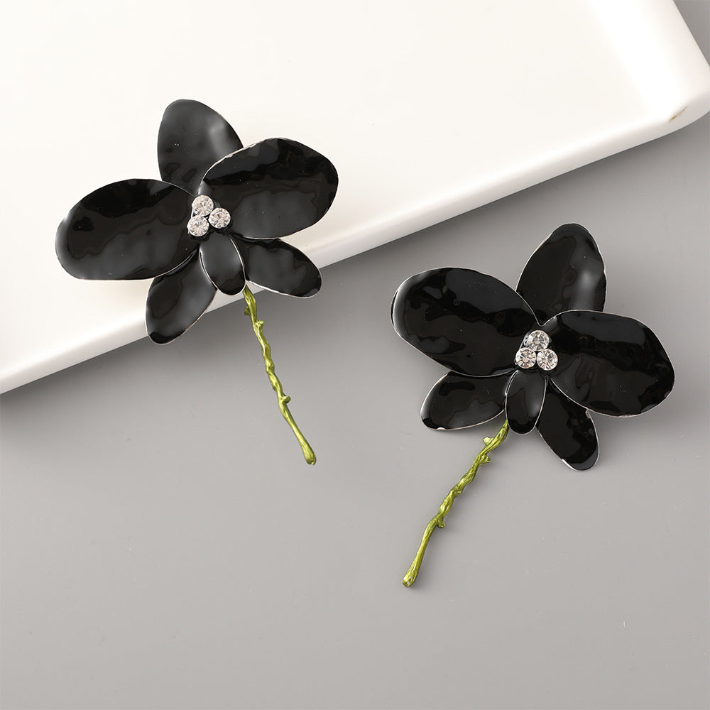 Black Orchid Earring