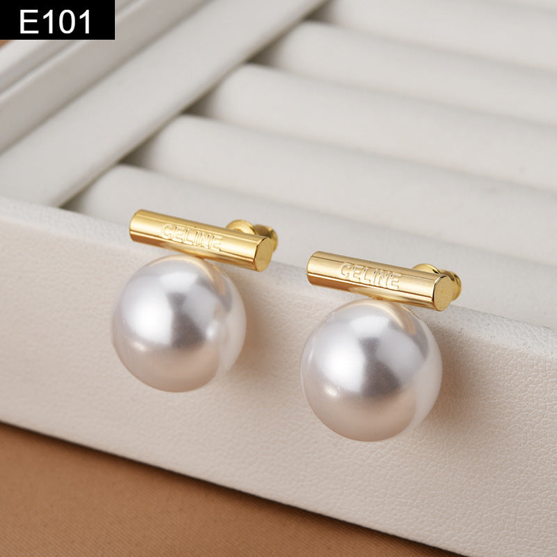 Pearl Stud Earring - E101