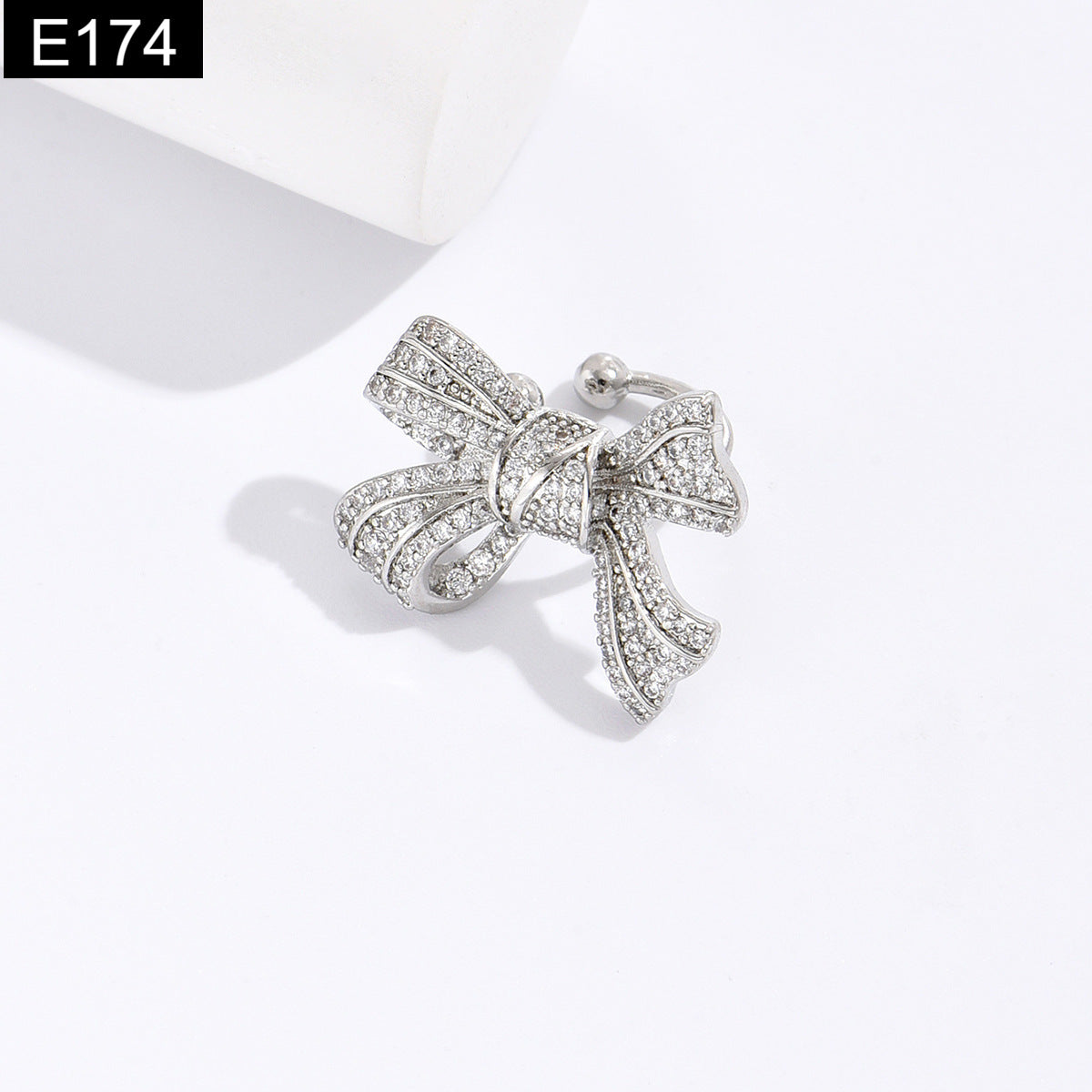 Fete Bow Earcuff - E174
