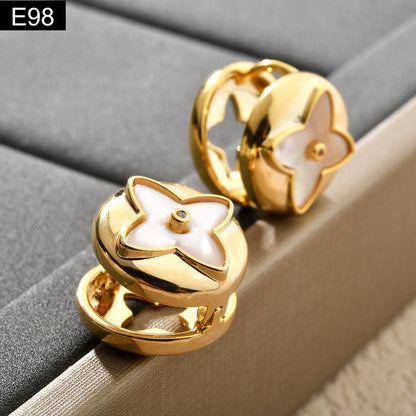 Star Stud Earring - E98