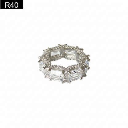 Vogue Edge Rings - R40