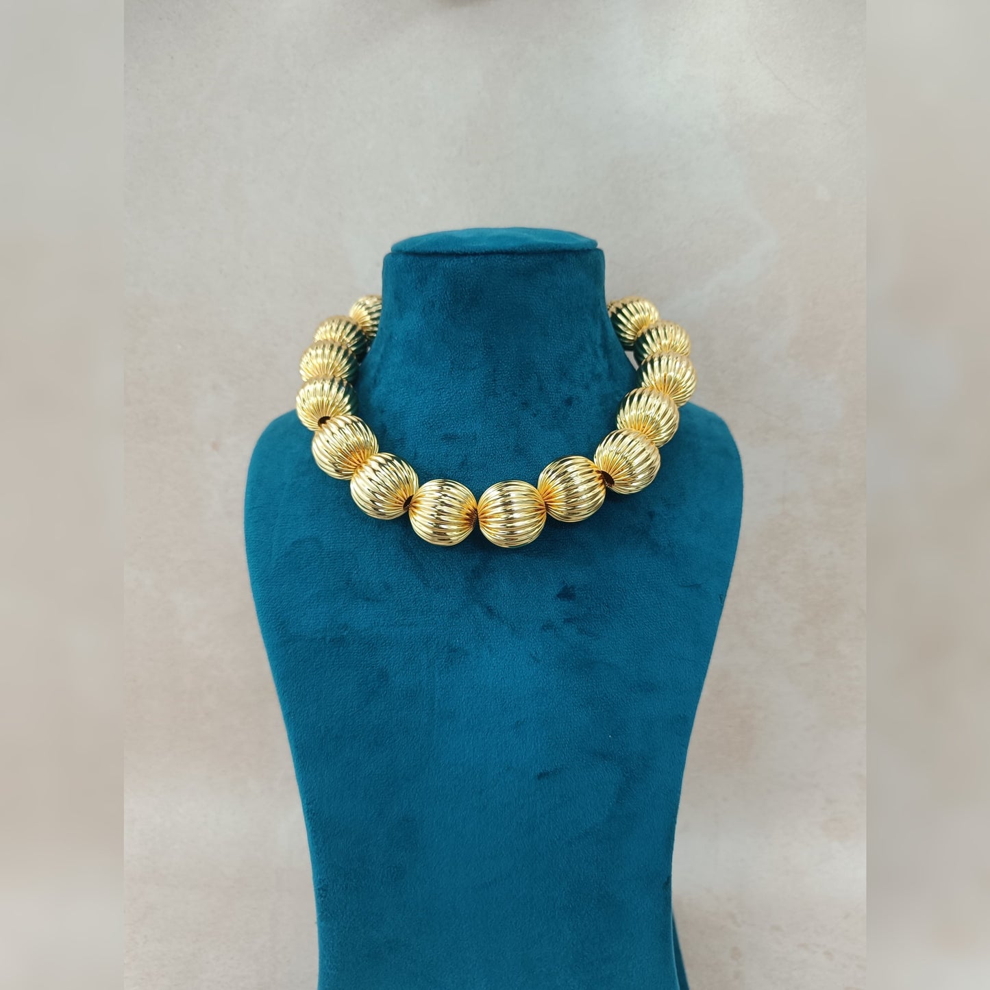 Cleopatra Choker