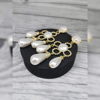 Pearl Dew Earring