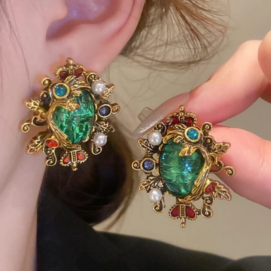 Veridian Majesty Earring
