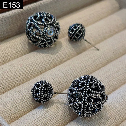 Gothic Orb Earring - E153