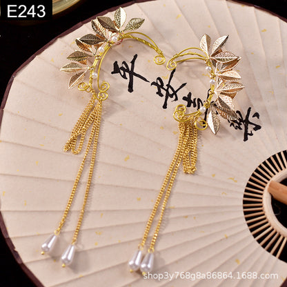 Amber Willow Earcuff - E243