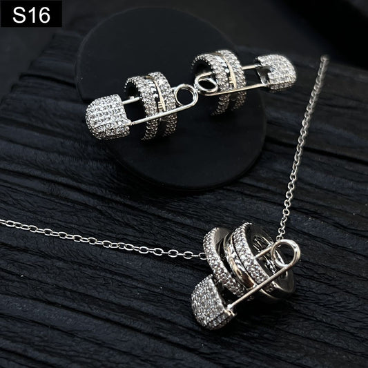 Interstellar Pin Set - S16