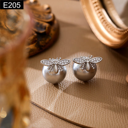 Pearl Bee Earring - E205