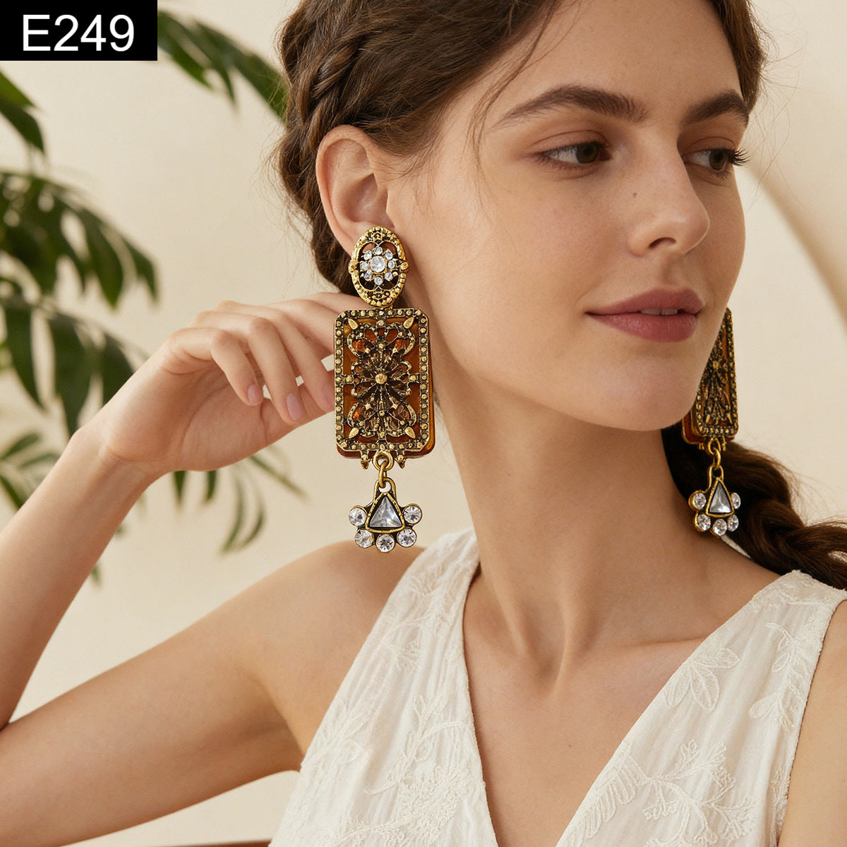 Byzantine Empress Earring - E249