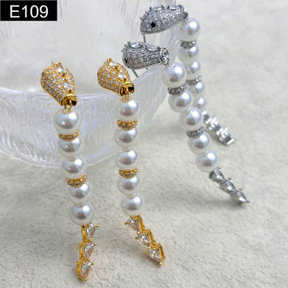Crystal and Pearl Earring - E109