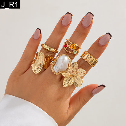 Echo of Gold Rings