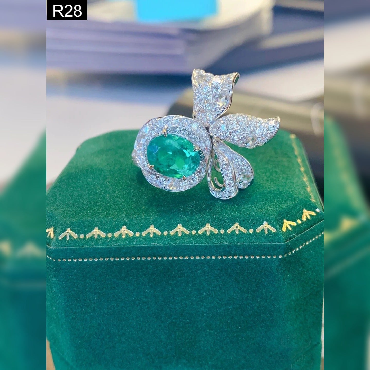 Veridian Bow Ring - R28