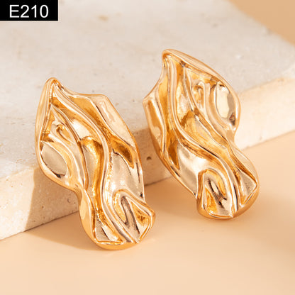 Golden Wave Earring - E210