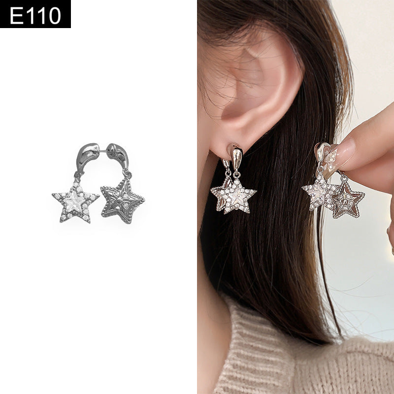 Star Dangle Earring - E110