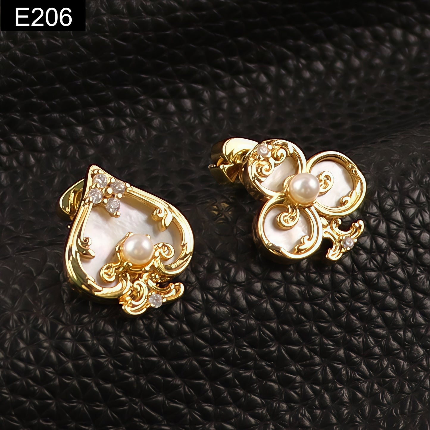 Victorian Spade Earring - E206