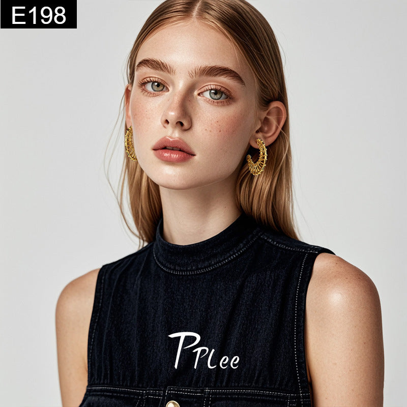Wire Hoop - E198