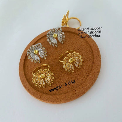 Astrea Floral Ring