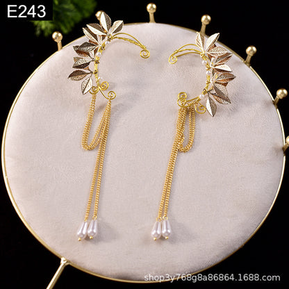 Amber Willow Earcuff - E243