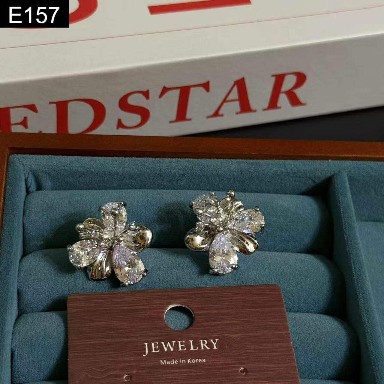 Crystal Flower Earcuff - E157