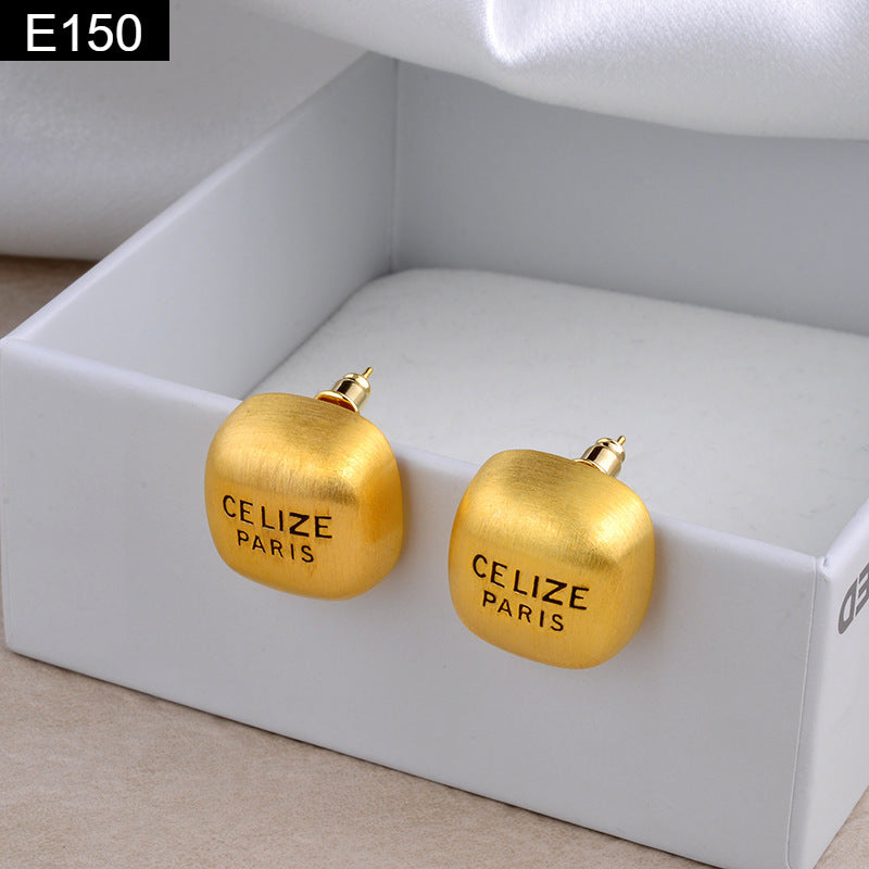 Matte Square Earring - E150