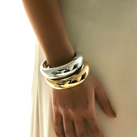 Pebble Handcuff