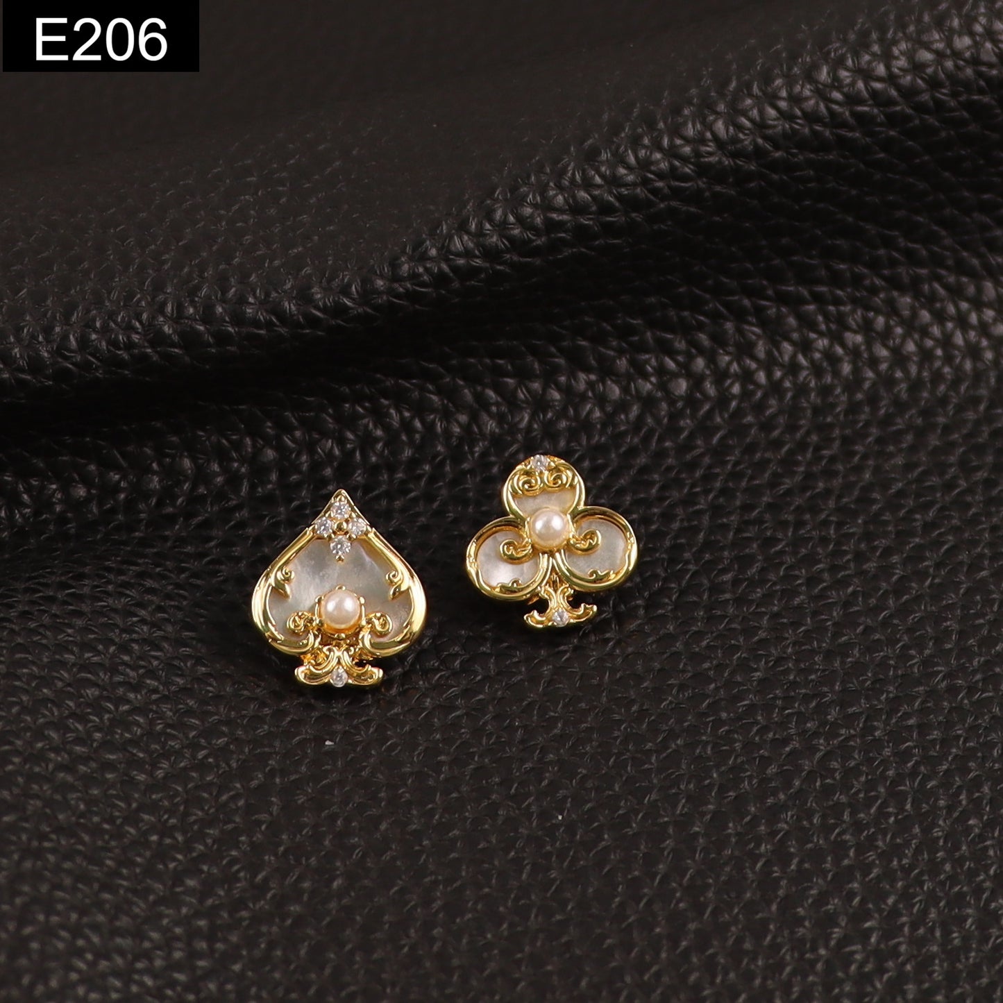 Victorian Spade Earring - E206