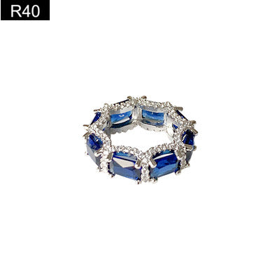 Vogue Edge Rings - R40